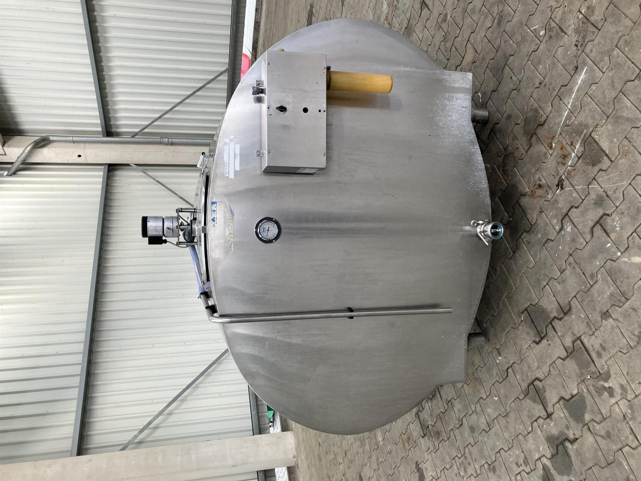 Müller O-700, ca. 3.000 Ltr. - Máquina de ordeño: foto 4 Müller O-700, ca. 3.000 Ltr. - Máquina de ordeño: foto 4