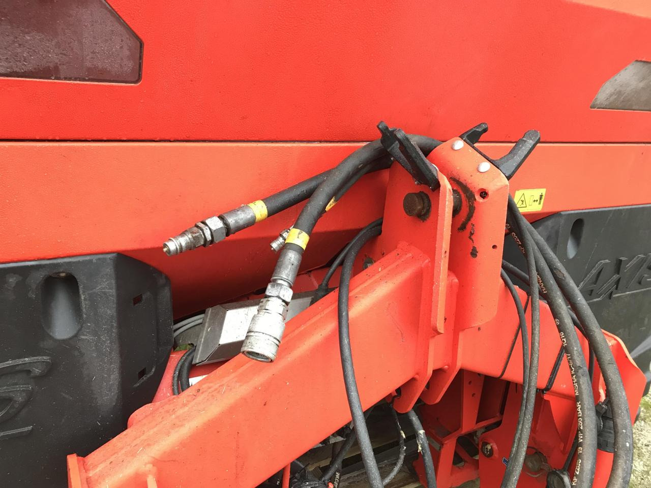 Rauch Axis-H50.2 EMC+W - Esparcidor de fertilizantes: foto 5 Rauch Axis-H50.2 EMC+W - Esparcidor de fertilizantes: foto 5