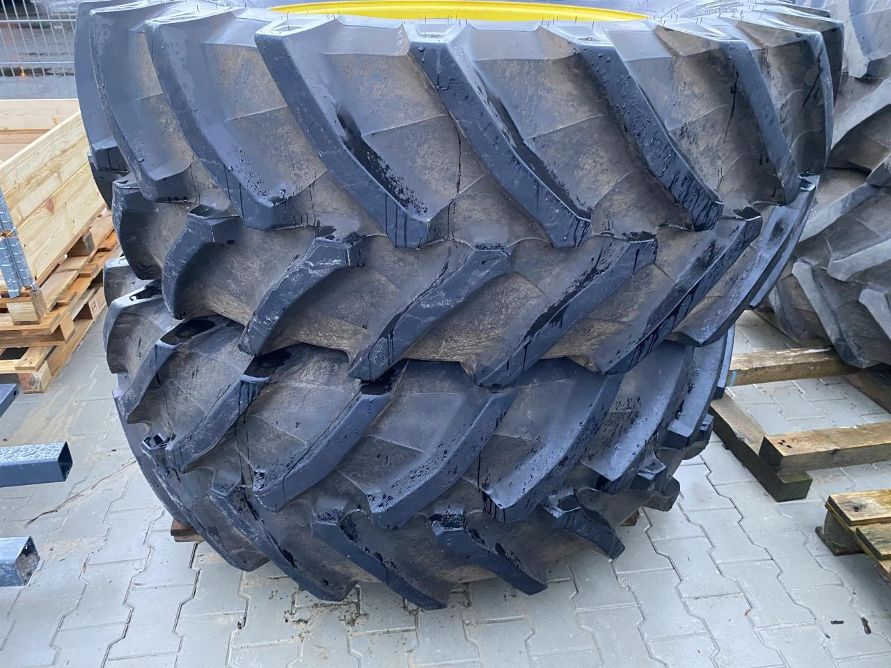 Trelleborg 600/65R38 - Neumático para Maquinaria agrícola: foto 4 Trelleborg 600/65R38 - Neumático para Maquinaria agrícola: foto 4