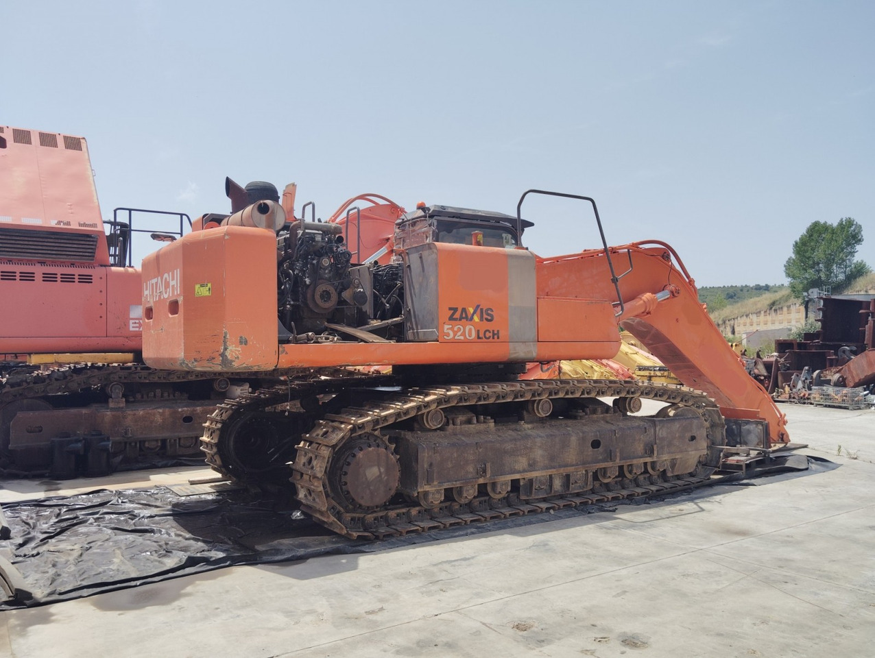EXCAVADORA HITACHI ZX520LCH-3 - Excavadora de cadenas: foto 2 EXCAVADORA HITACHI ZX520LCH-3 - Excavadora de cadenas: foto 2