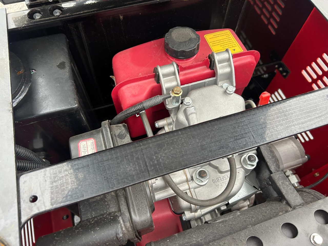 Minibagger JPC HT12 - Miniexcavadora: foto 5 Minibagger JPC HT12 - Miniexcavadora: foto 5