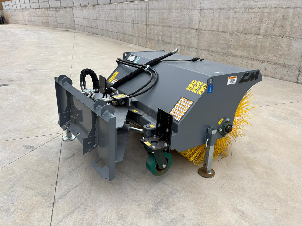 CM Angle sweeper CSA 125 - Barredora cucharón para Máquina quitanieve: foto 2 CM Angle sweeper CSA 125 - Barredora cucharón para Máquina quitanieve: foto 2