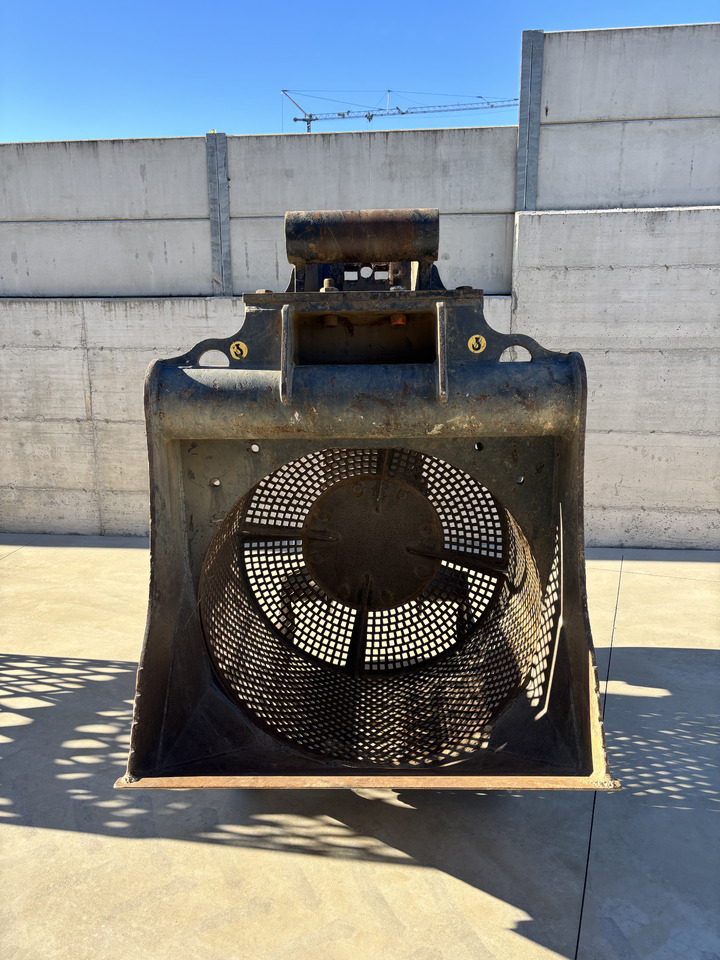 VTN SR10 screening bucket - USED - Cazo para Excavadora: foto 2 VTN SR10 screening bucket - USED - Cazo para Excavadora: foto 2