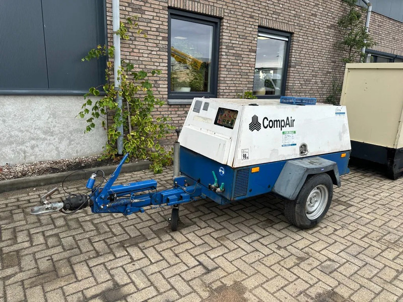Compair H2180 Deutz 2.1 m3 / min 28 kW 7 Bar Mobiele Diesel Compressor met kenteken - Compresor de aire: foto 2 Compair H2180 Deutz 2.1 m3 / min 28 kW 7 Bar Mobiele Diesel Compressor met kenteken - Compresor de aire: foto 2