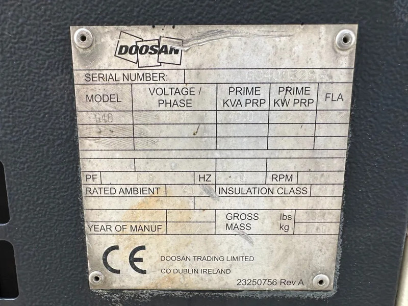 Doosan G40 Mitsubishi Leroy Somer 40 kVA Silent Rental generatorset - Generador industriale: foto 2 Doosan G40 Mitsubishi Leroy Somer 40 kVA Silent Rental generatorset - Generador industriale: foto 2