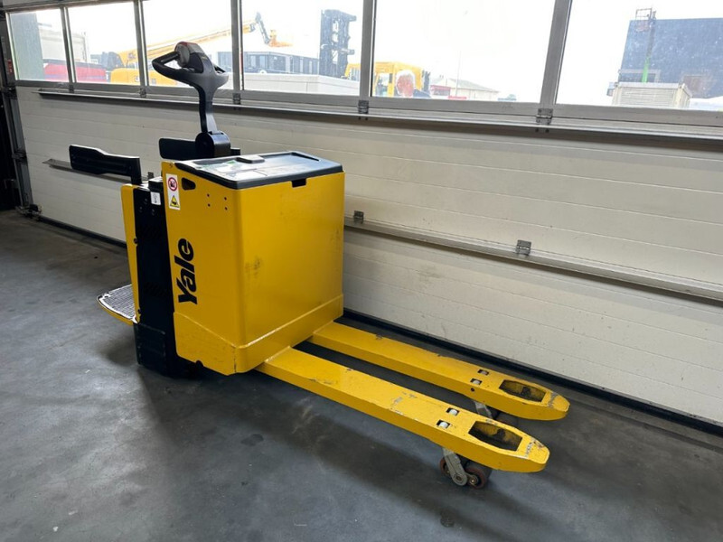 Transpaleta Hyster MP20X FBW 2 ton Palletwagen Elektra Pallettruck Meerijder: foto 16 Transpaleta Hyster MP20X FBW 2 ton Palletwagen Elektra Pallettruck Meerijder: foto 16