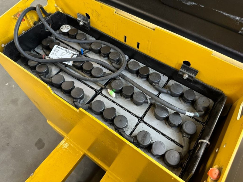 Transpaleta Hyster MP20X FBW 2 ton Palletwagen Elektra Pallettruck Meerijder: foto 15 Transpaleta Hyster MP20X FBW 2 ton Palletwagen Elektra Pallettruck Meerijder: foto 15