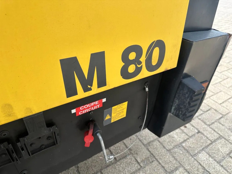 Compresor de aire Kaeser M80 Kubota 8.1 m3 / min 7 Bar 55 kW Mobiele Silent Diesel Compressor: foto 14