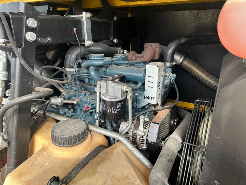 Compresor de aire Kaeser M80 Kubota 8.1 m3 / min 7 Bar 55 kW Mobiele Silent Diesel Compressor: foto 6
