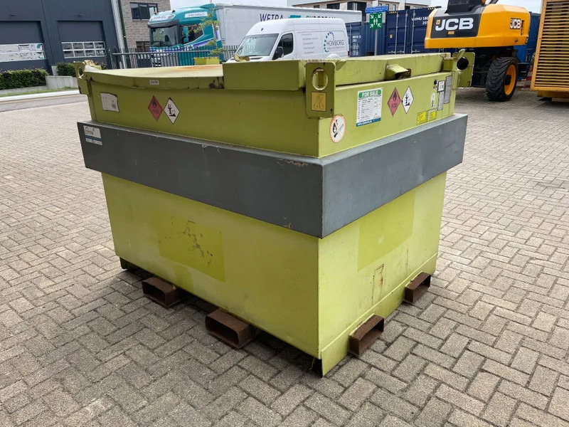 Kiwa IBC Steenbergen 2000 liter Dieseltank met Handpomp Milieutank - Tanque de almacenamiento: foto 4 Kiwa IBC Steenbergen 2000 liter Dieseltank met Handpomp Milieutank - Tanque de almacenamiento: foto 4