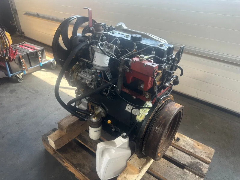 Perkins 1004-40 Diesel Engine 4 cilinder 65 PK Motor t.b.v Linde Heftruck - Motor para Equipo de manutención: foto 2 Perkins 1004-40 Diesel Engine 4 cilinder 65 PK Motor t.b.v Linde Heftruck - Motor para Equipo de manutención: foto 2