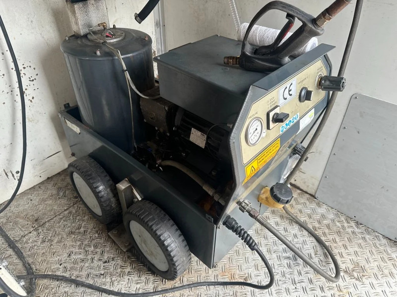 Hidrolimpiadora Perkins DIBO IBH-M 20015 Hogedruk unit 200 Bar 15 L / min Mobiele Aanhanger 12.5 kVA aggregaat: foto 11 Hidrolimpiadora Perkins DIBO IBH-M 20015 Hogedruk unit 200 Bar 15 L / min Mobiele Aanhanger 12.5 kVA aggregaat: foto 11