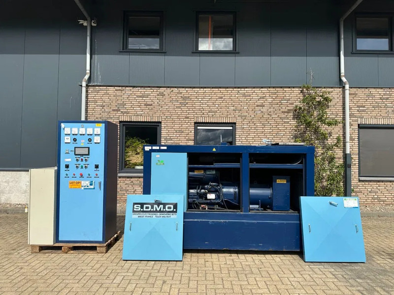 SDMO VM Leroy Somer 30 kVA Silent noodstroom generatorset - Generador industriale: foto 4 SDMO VM Leroy Somer 30 kVA Silent noodstroom generatorset - Generador industriale: foto 4