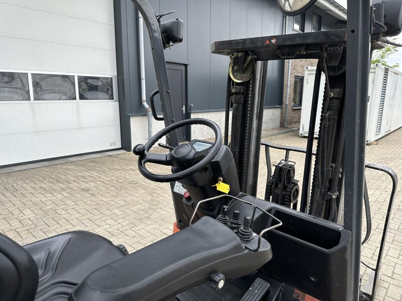 Carretilla elevadora eléctrica Toyota 7FBMF20 2 ton Triplex Freelift Sideshift Elektra Heftruck: foto 20 Carretilla elevadora eléctrica Toyota 7FBMF20 2 ton Triplex Freelift Sideshift Elektra Heftruck: foto 20