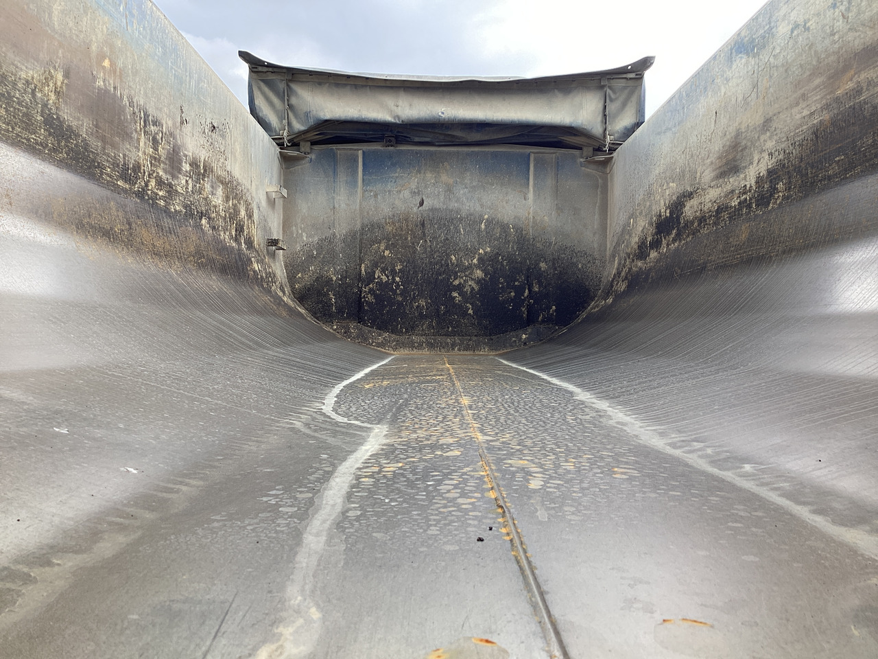 MAN TGS 35.510 - Camión volquete: foto 5 MAN TGS 35.510 - Camión volquete: foto 5