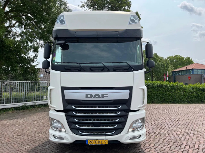 DAF XF 460 FT - Cabeza tractora: foto 3 DAF XF 460 FT - Cabeza tractora: foto 3
