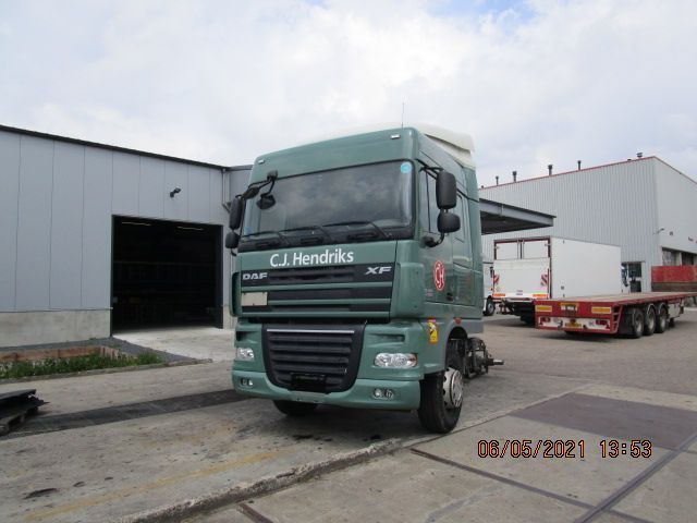 DAF XF 105 SPACE CABINE XF 105 EURO 5 - Cabina para Camión: foto 1 DAF XF 105 SPACE CABINE XF 105 EURO 5 - Cabina para Camión: foto 1