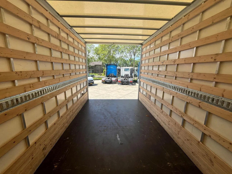 Furgoneta caja cerrada Iveco Daily 35C16 Achterdeuren (15 diverse modellen op voorraad): foto 12 Furgoneta caja cerrada Iveco Daily 35C16 Achterdeuren (15 diverse modellen op voorraad): foto 12