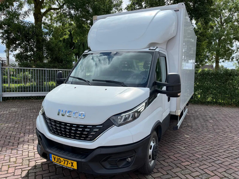 Iveco Daily 35C16 Laadklep (15 diverse modellen op voorraad) - Furgoneta caja cerrada: foto 2 Iveco Daily 35C16 Laadklep (15 diverse modellen op voorraad) - Furgoneta caja cerrada: foto 2