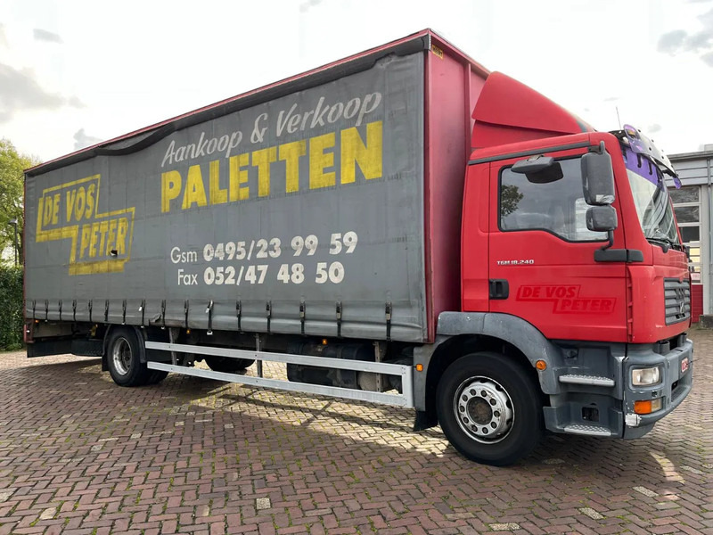 MAN TGM N18.240 - Camión caja cerrada: foto 5 MAN TGM N18.240 - Camión caja cerrada: foto 5