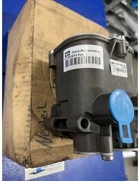 Mercedes-Benz EBS ventiel A0004291124 - Válvula de freno para Camión: foto 3 Mercedes-Benz EBS ventiel A0004291124 - Válvula de freno para Camión: foto 3