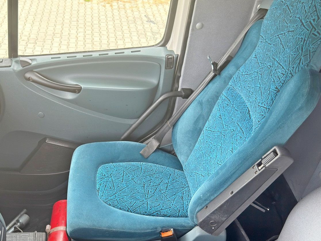 Leasing de  DAF CF 85.380 * HMF 2823 K6 (B3) + FUNK * 8x4 * TOP DAF CF 85.380 * HMF 2823 K6 (B3) + FUNK * 8x4 * TOP: foto 10