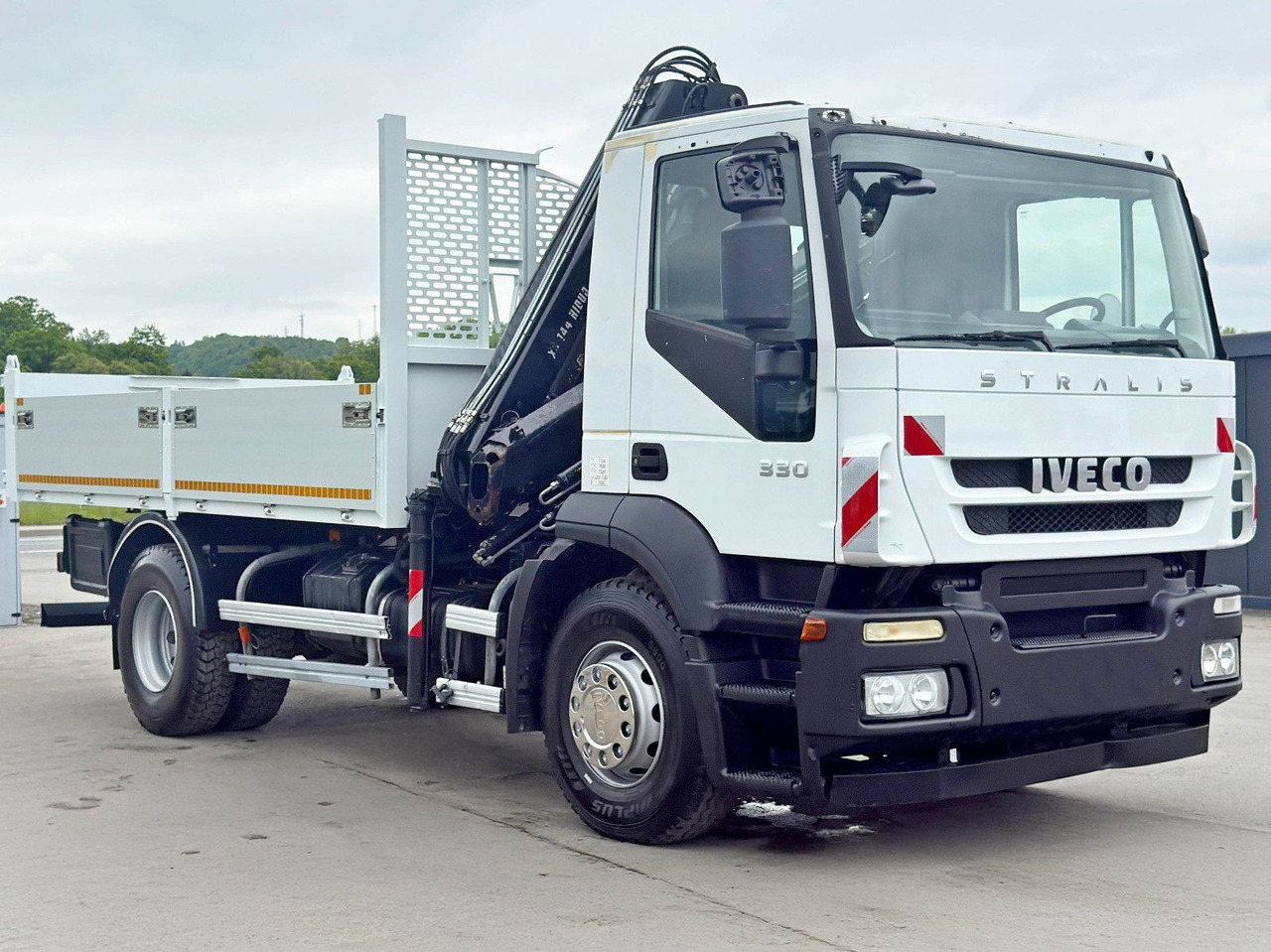 Iveco STRALIS 330 *HIAB 144 BS-3 HIDUO* TOPZUSTAND - Camión volquete, Camión grúa: foto 4 Iveco STRALIS 330 *HIAB 144 BS-3 HIDUO* TOPZUSTAND - Camión volquete, Camión grúa: foto 4