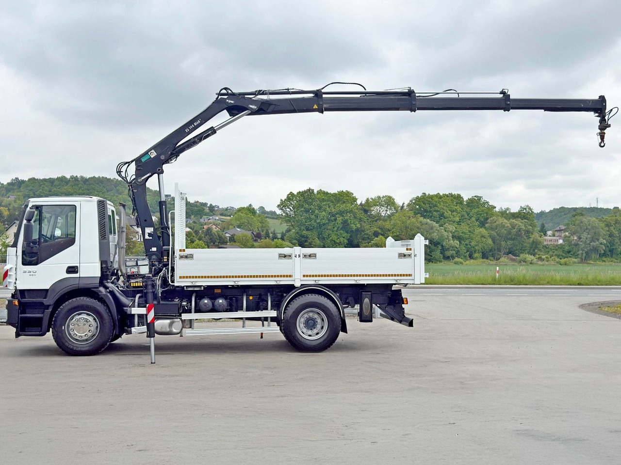 Iveco STRALIS 330 *HIAB 144 BS-3 HIDUO* TOPZUSTAND - Camión grúa: foto 5 Iveco STRALIS 330 *HIAB 144 BS-3 HIDUO* TOPZUSTAND - Camión grúa: foto 5