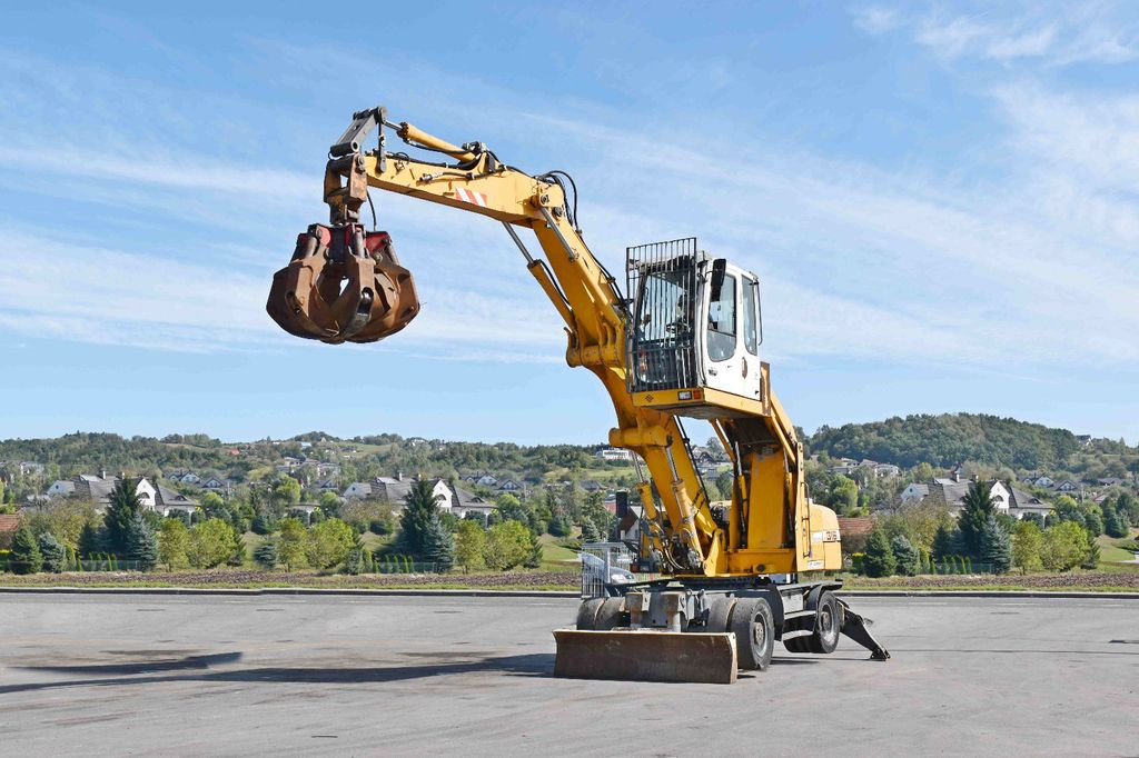 Liebherr PELLE A316 * Umschlagbagger * Topzustand! - Excavadora de ruedas: foto 4 Liebherr PELLE A316 * Umschlagbagger * Topzustand! - Excavadora de ruedas: foto 4