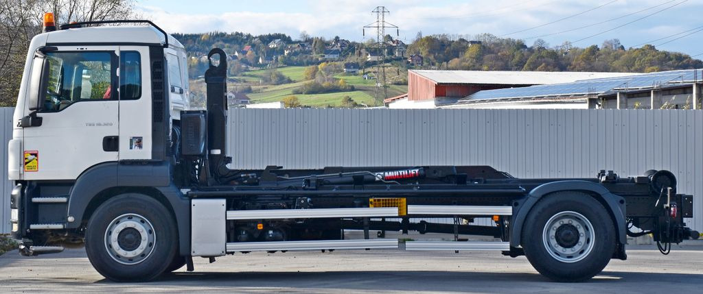 MAN TGS 18.320 Abrollkipper * Top Zustand! MAN TGS 18.320 Abrollkipper * Top Zustand! - Camión multibasculante: foto 3 MAN TGS 18.320 Abrollkipper * Top Zustand! MAN TGS 18.320 Abrollkipper * Top Zustand! - Camión multibasculante: foto 3