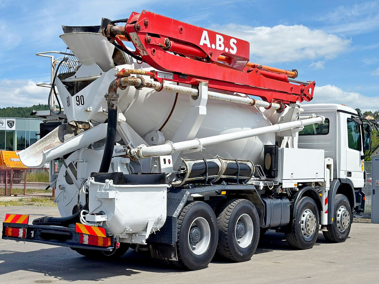 Mercedes-Benz ACTROS 3241* Betonpumpe 21m *8x4 * Top Zustand Mercedes-Benz ACTROS 3241* Betonpumpe 21m *8x4 * Top Zustand - Bomba de hormigón: foto 5 Mercedes-Benz ACTROS 3241* Betonpumpe 21m *8x4 * Top Zustand Mercedes-Benz ACTROS 3241* Betonpumpe 21m *8x4 * Top Zustand - Bomba de hormigón: foto 5