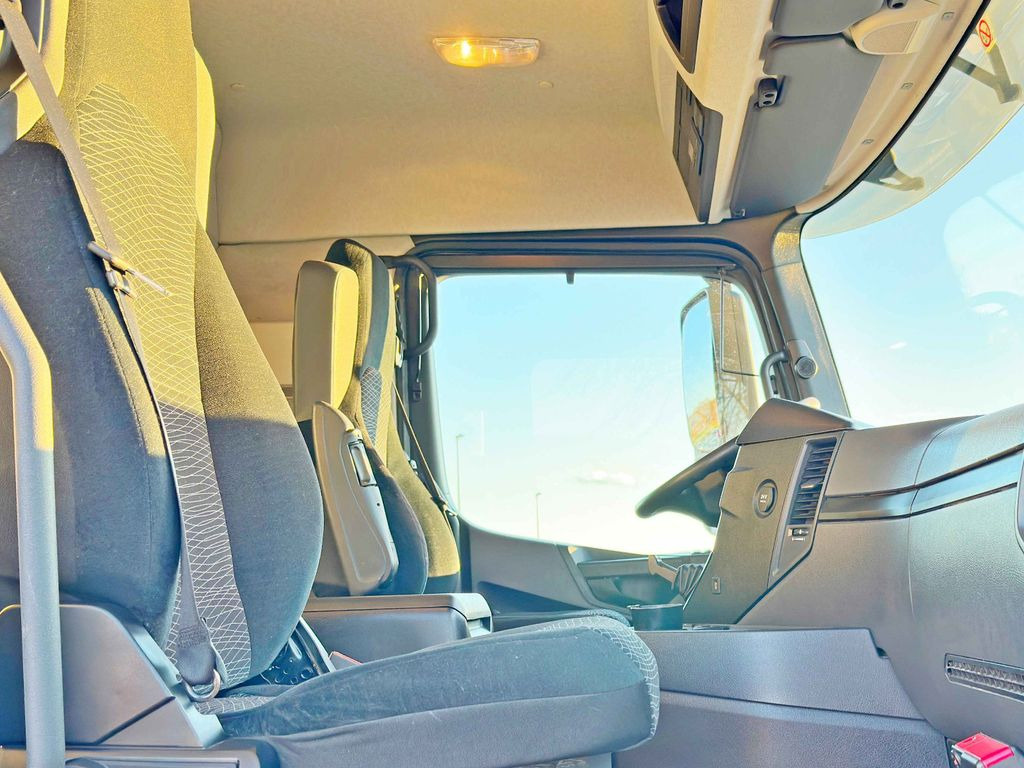 Camión volquete, Camión grúa Mercedes-Benz AROCS 3248 * KIPPER * 8x4 * TOPZUSTAND: foto 10 Camión volquete, Camión grúa Mercedes-Benz AROCS 3248 * KIPPER * 8x4 * TOPZUSTAND: foto 10