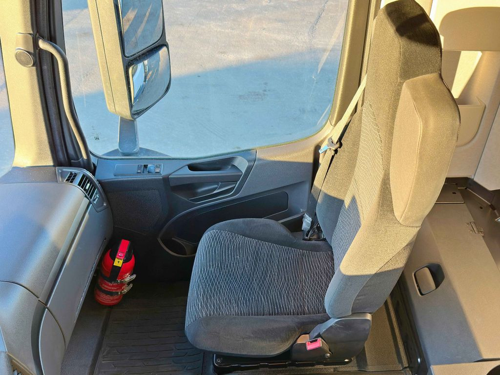 Camión volquete, Camión grúa Mercedes-Benz AROCS 3248 * KIPPER * 8x4 * TOPZUSTAND: foto 9 Camión volquete, Camión grúa Mercedes-Benz AROCS 3248 * KIPPER * 8x4 * TOPZUSTAND: foto 9