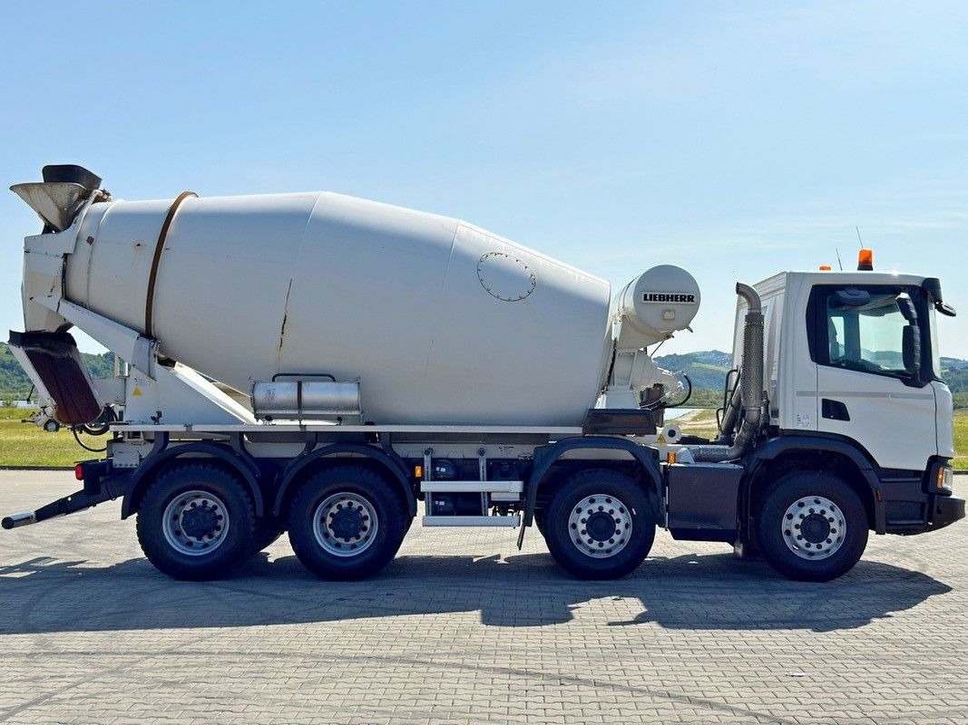 Scania P 450 * Betonmischer * 8x4 * TOPZUSTAND - Camión hormigonera: foto 4 Scania P 450 * Betonmischer * 8x4 * TOPZUSTAND - Camión hormigonera: foto 4