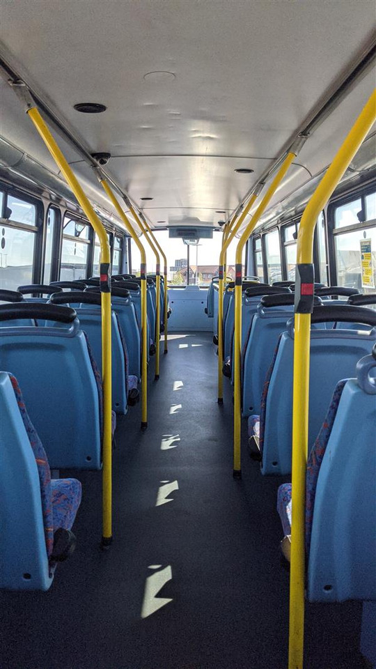 Autobús de dos pisos 2001 Volvo B7, PSVAR,  74 seats with  belts.: foto 6