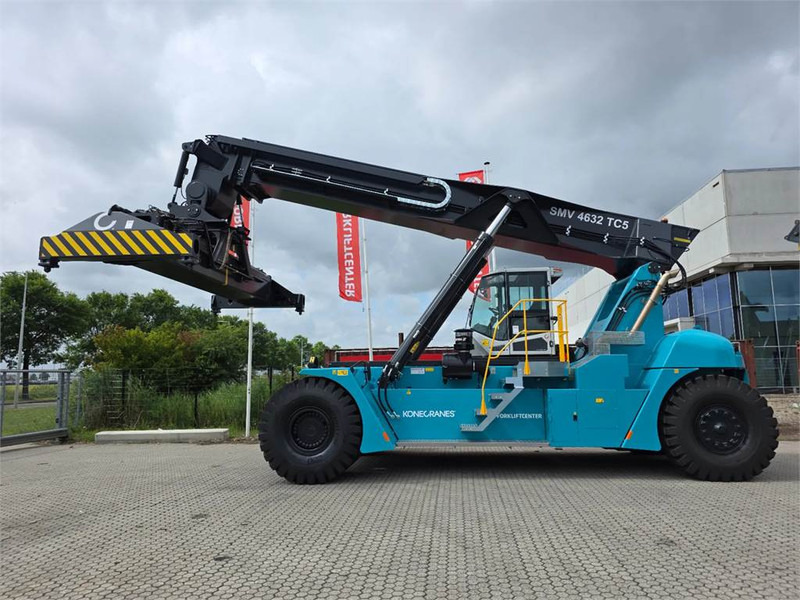 KONECRANES SMV 4632 TC5 - Reach stacker: foto 2 KONECRANES SMV 4632 TC5 - Reach stacker: foto 2