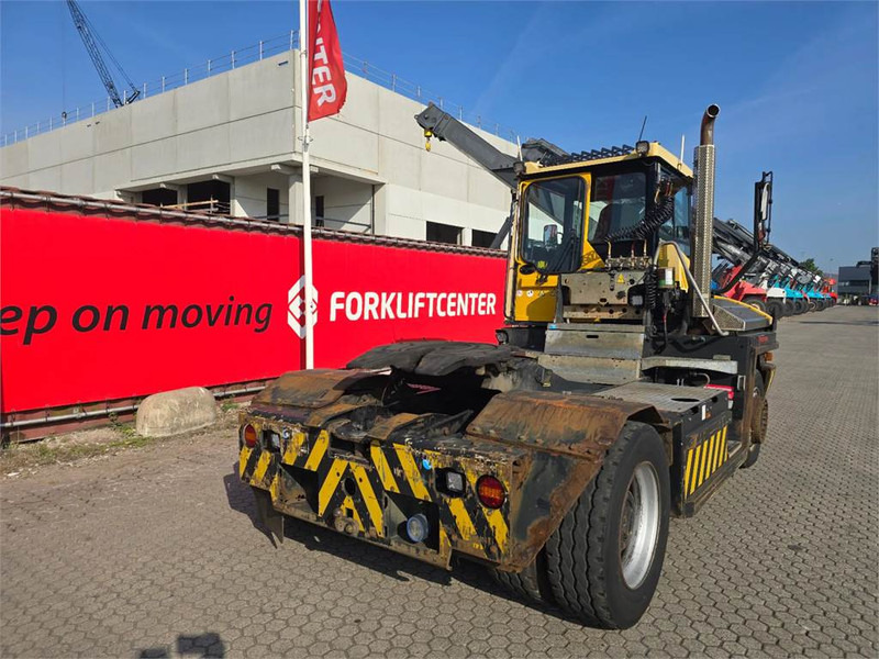 Tractor industrial Terberg RT223 4x4: foto 7