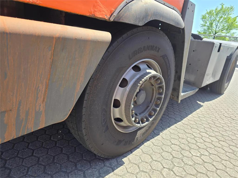 Tractor industrial Terberg YT182: foto 11 Tractor industrial Terberg YT182: foto 11