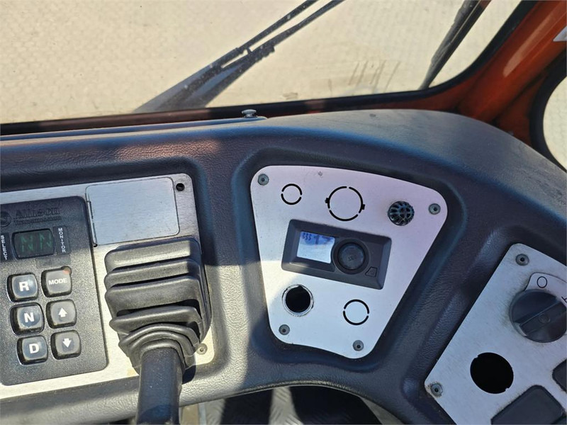 Tractor industrial Terberg YT182: foto 19 Tractor industrial Terberg YT182: foto 19