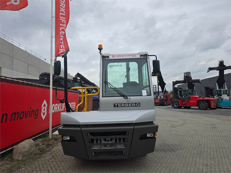 Terberg YT223 - Tractor industrial: foto 5 Terberg YT223 - Tractor industrial: foto 5