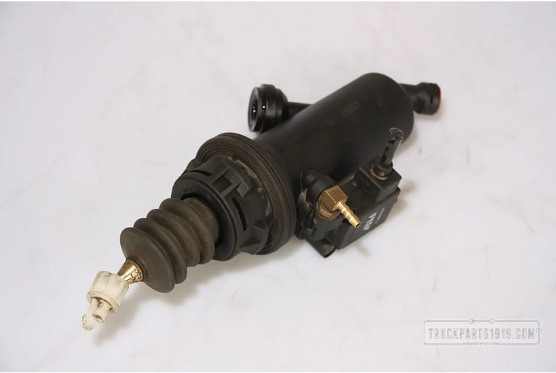 MAN TGA Gearbox & Clutch Parts Hoofdcilinder koppeling - Embrague y piezas para Camión: foto 1 MAN TGA Gearbox & Clutch Parts Hoofdcilinder koppeling - Embrague y piezas para Camión: foto 1