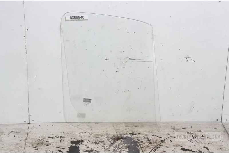 Mercedes-Benz Body & Chassis Parts Portierruit Re. groot - Ventana y piezas para Camión: foto 1 Mercedes-Benz Body & Chassis Parts Portierruit Re. groot - Ventana y piezas para Camión: foto 1