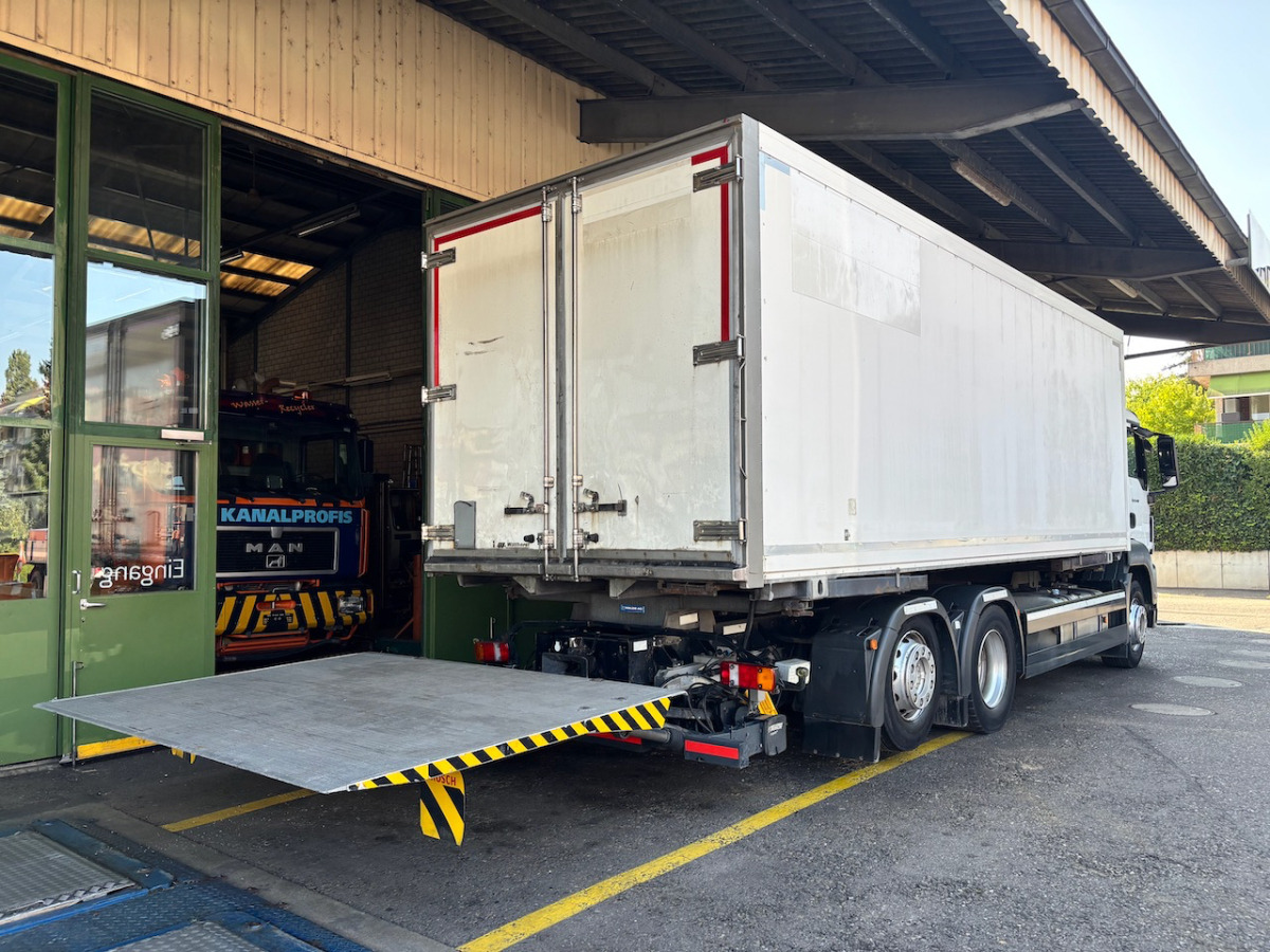 MAN TGS 26.400 ADR BDF - Camión portacontenedore/ Intercambiable: foto 5 MAN TGS 26.400 ADR BDF - Camión portacontenedore/ Intercambiable: foto 5