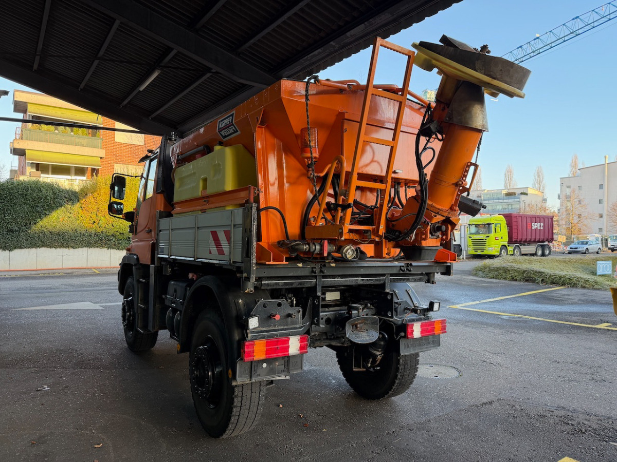 Vehículo municipal UNIMOG U400: foto 19