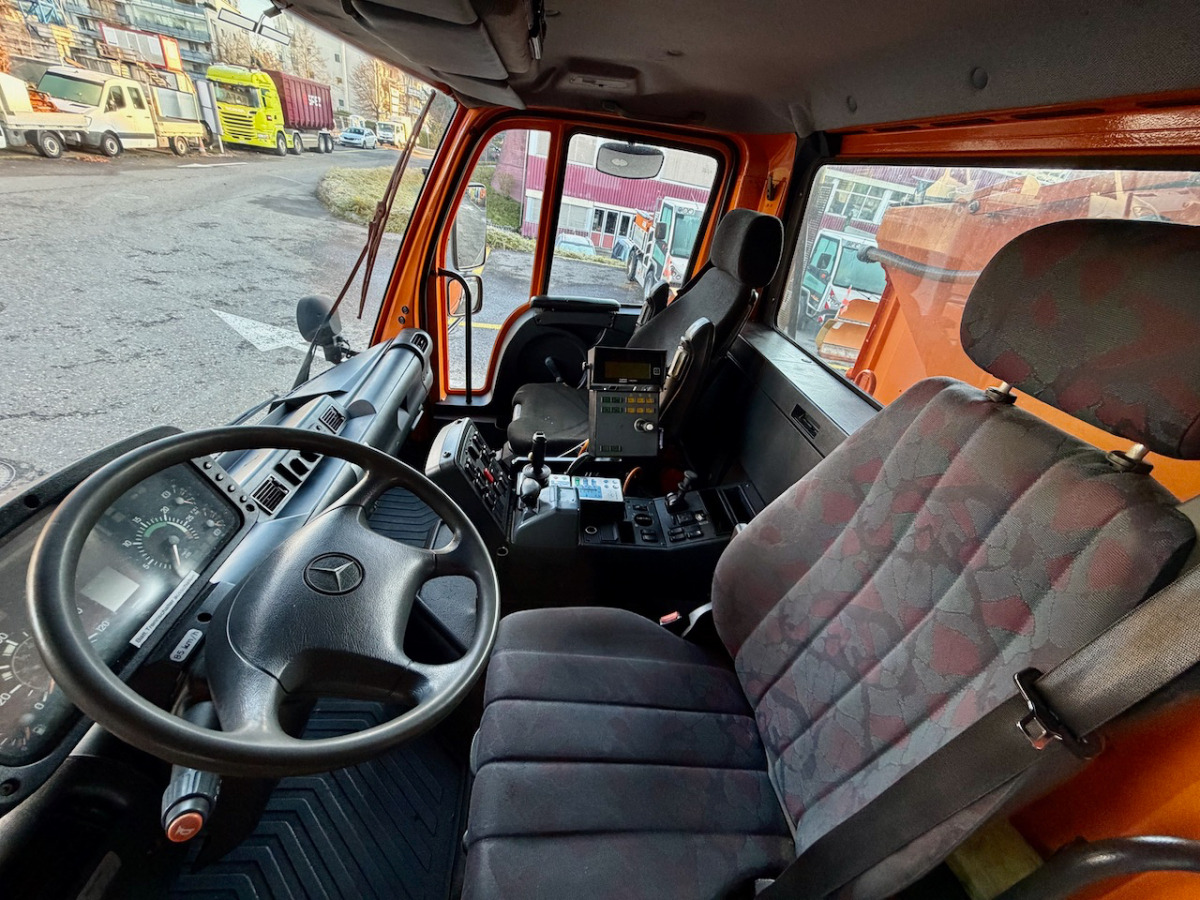 Vehículo municipal UNIMOG U400: foto 7