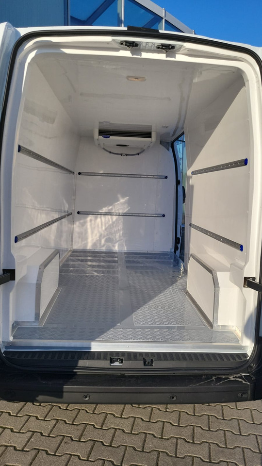 Renault Master 170 L3H2 Kühlkasten 220V Standkühlung - Furgoneta frigorifica: foto 3 Renault Master 170 L3H2 Kühlkasten 220V Standkühlung - Furgoneta frigorifica: foto 3