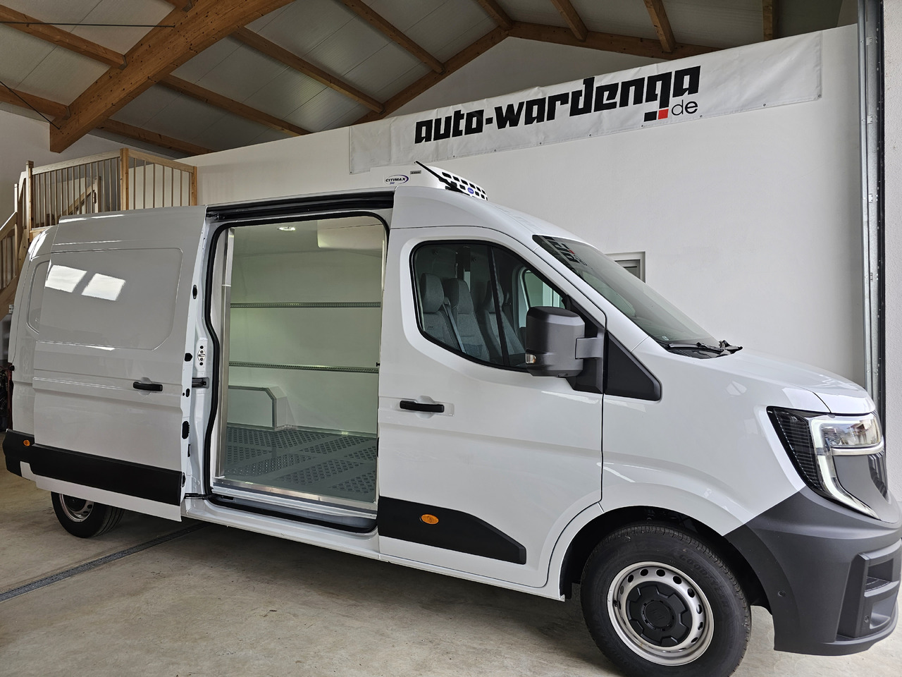 Renault Master 170 L3H2 Kühlkasten 220V Standkühlung - Furgoneta frigorifica: foto 1 Renault Master 170 L3H2 Kühlkasten 220V Standkühlung - Furgoneta frigorifica: foto 1