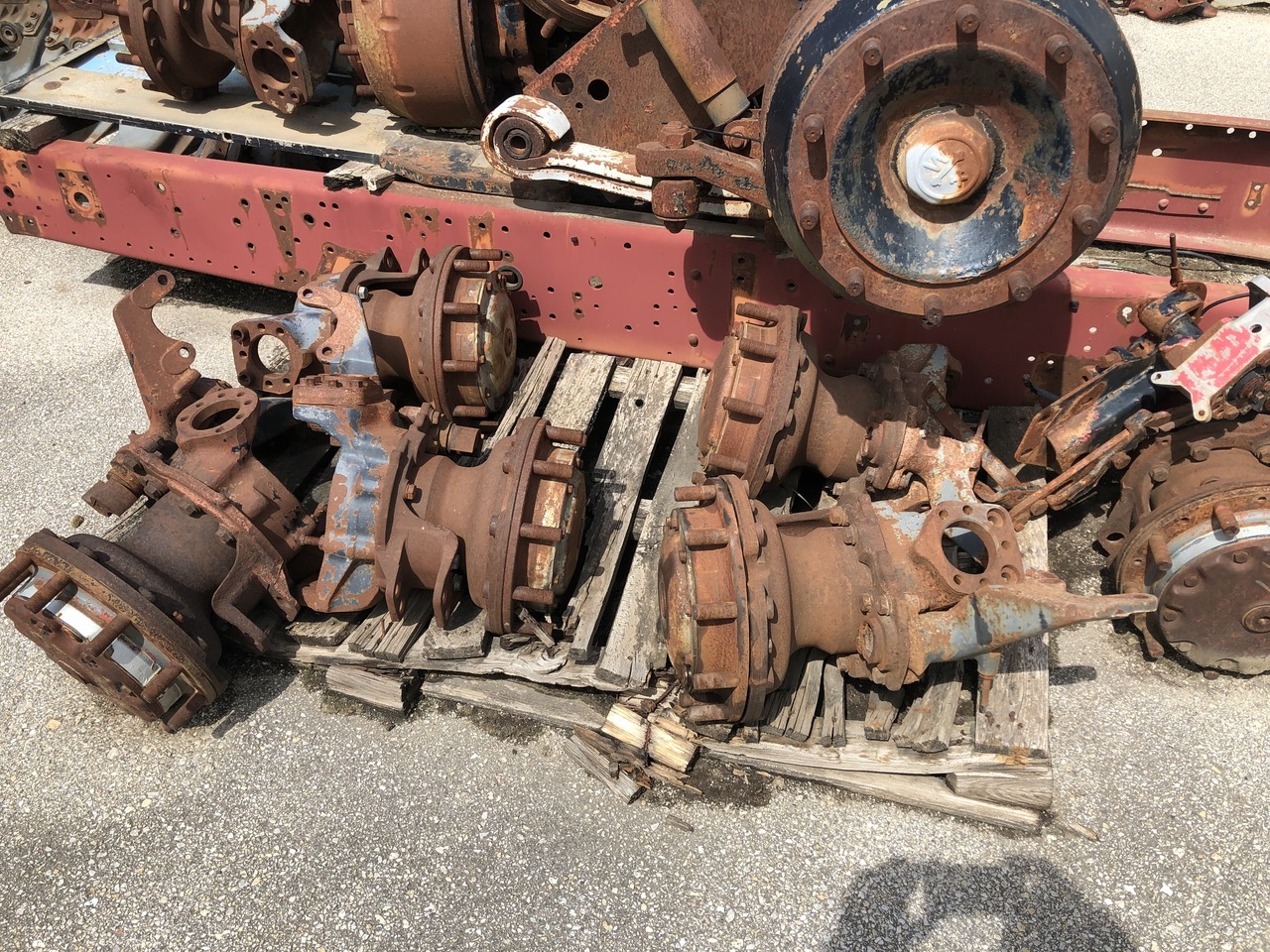 BELL HUB MERCEDES 1735 4X4 - Cubo para Camión: foto 1 BELL HUB MERCEDES 1735 4X4 - Cubo para Camión: foto 1