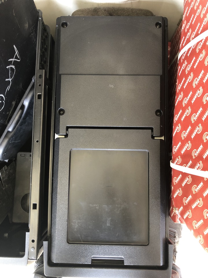 REFRIGERATOR BOX ACTROS MP4 - Pieza universal para Camión: foto 3 REFRIGERATOR BOX ACTROS MP4 - Pieza universal para Camión: foto 3