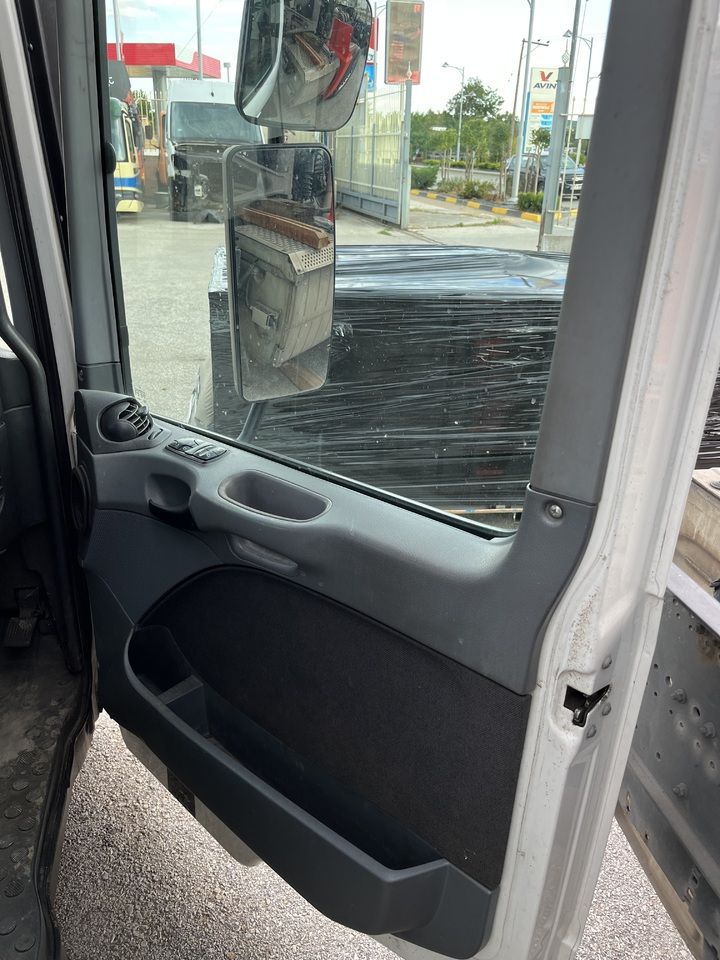 Cabina e interior para Camión SHORT CAB ACTROS MP2 RHD: foto 14